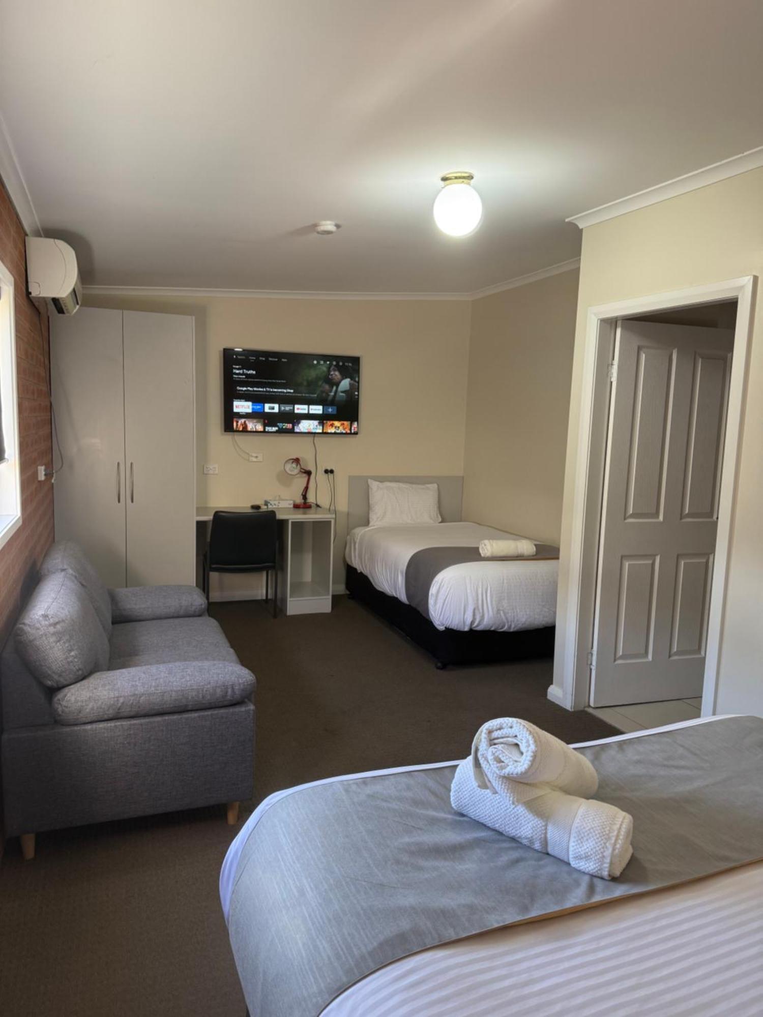 Mia Motel Griffith Eksteriør billede